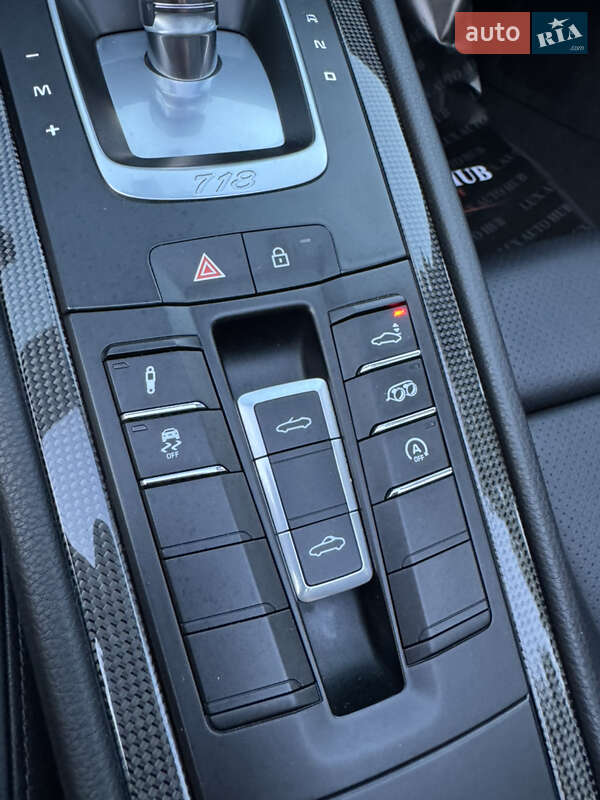 Родстер Porsche Boxster 2020 в Киеве