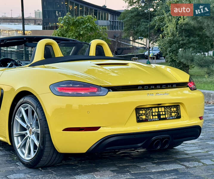 Родстер Porsche Boxster 2020 в Киеве