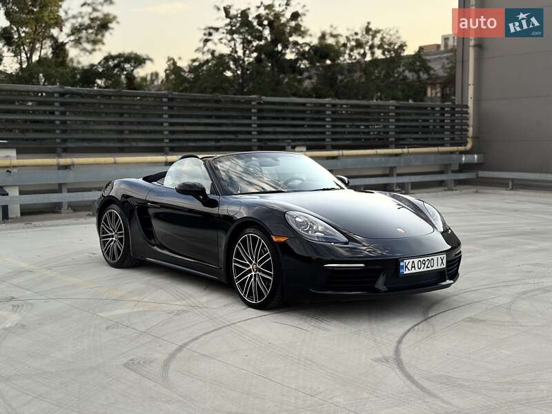 Родстер Porsche Boxster 2020 в Киеве