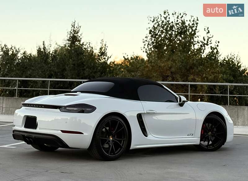 Родстер Porsche Boxster 2018 в Киеве фото 16 Родстер Porsche Boxster 2018 в Киеве