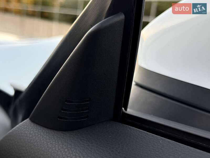 Родстер Porsche Boxster 2018 в Киеве фото 62 Родстер Porsche Boxster 2018 в Киеве