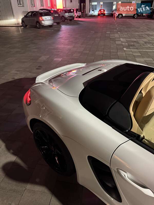 Родстер Porsche Boxster 2016 в Киеве