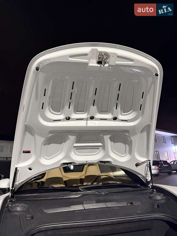 Родстер Porsche Boxster 2016 в Киеве