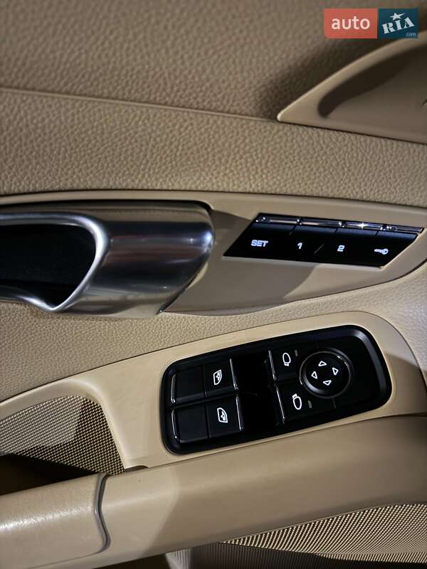 Родстер Porsche Boxster 2016 в Киеве