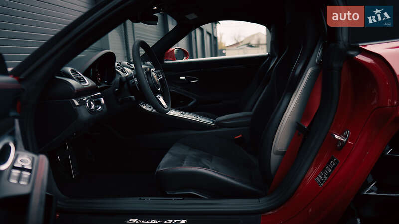 Родстер Porsche Boxster 2019 в Киеве