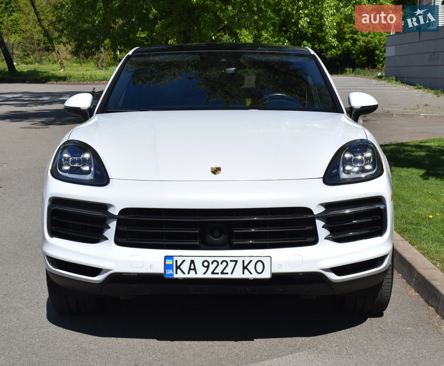2019 Porsche Cayenne Coupe - мініатюра 2