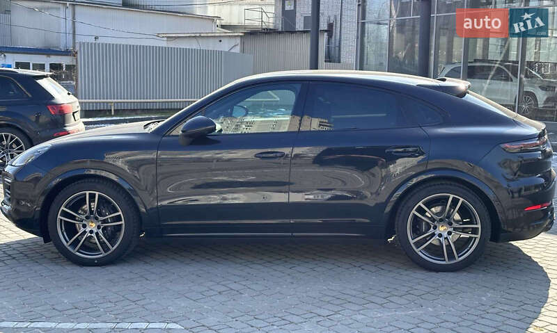 Внедорожник / Кроссовер Porsche Cayenne Coupe 2021 в Мукачево
