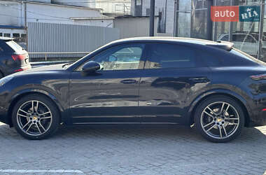 Внедорожник / Кроссовер Porsche Cayenne Coupe 2021 в 