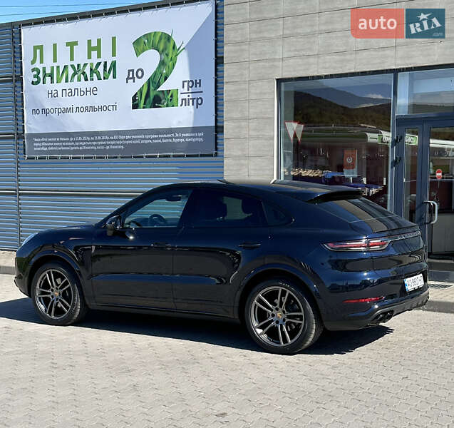 Внедорожник / Кроссовер Porsche Cayenne Coupe 2021 в 