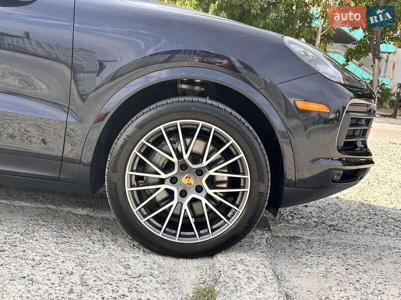 Внедорожник / Кроссовер Porsche Cayenne Coupe 2021 в Одессе