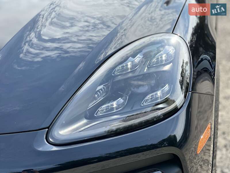 Внедорожник / Кроссовер Porsche Cayenne Coupe 2021 в Одессе