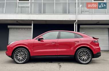 Позашляховик / Кросовер Porsche Cayenne Coupe 2021 в 
