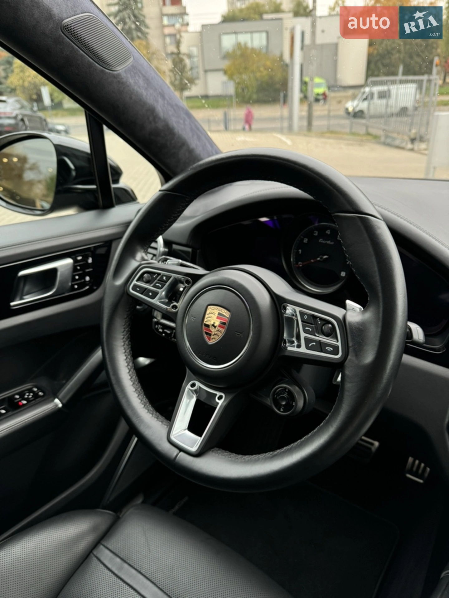 2019 Porsche Cayenne Coupe - мініатюра 15