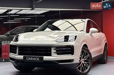 Позашляховик / Кросовер Porsche Cayenne Coupe 2024 в Києві