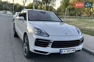 Позашляховик / Кросовер Porsche Cayenne Coupe 2022 в Києві