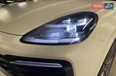 Внедорожник / Кроссовер Porsche Cayenne Coupe 2021 в Киеве