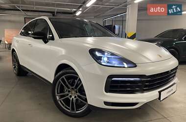 Внедорожник / Кроссовер Porsche Cayenne Coupe 2021 в Киеве