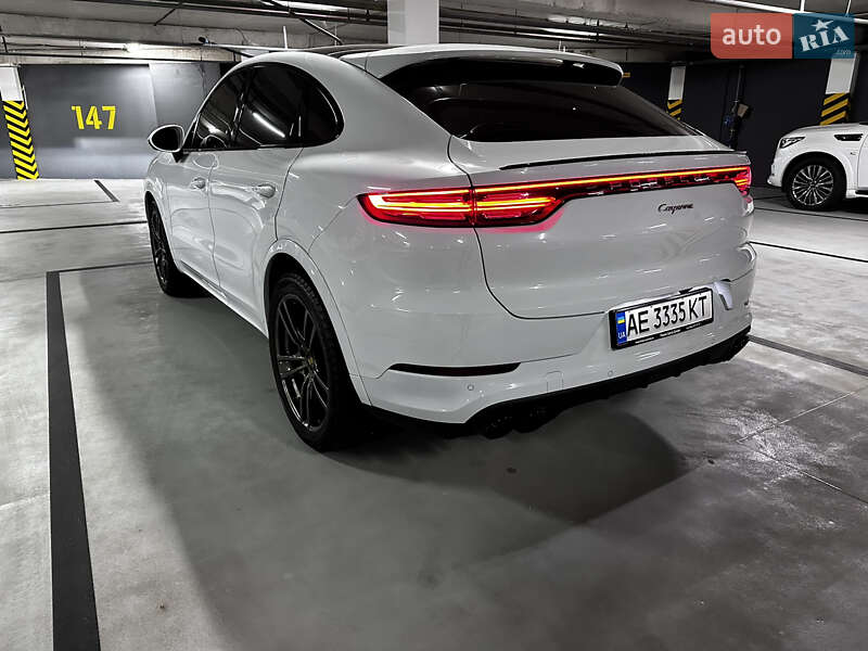 Внедорожник / Кроссовер Porsche Cayenne Coupe 2019 в 