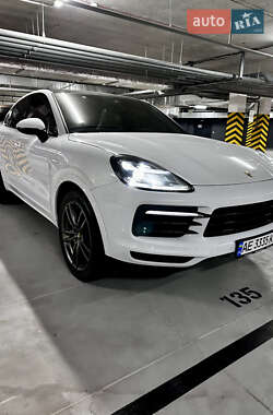 Внедорожник / Кроссовер Porsche Cayenne Coupe 2019 в 
