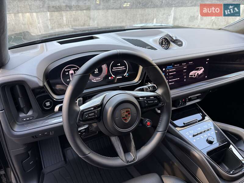 Внедорожник / Кроссовер Porsche Cayenne Coupe 2023 в Киеве