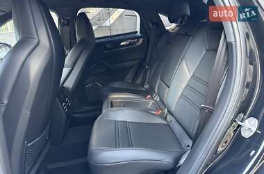 Внедорожник / Кроссовер Porsche Cayenne Coupe 2023 в 