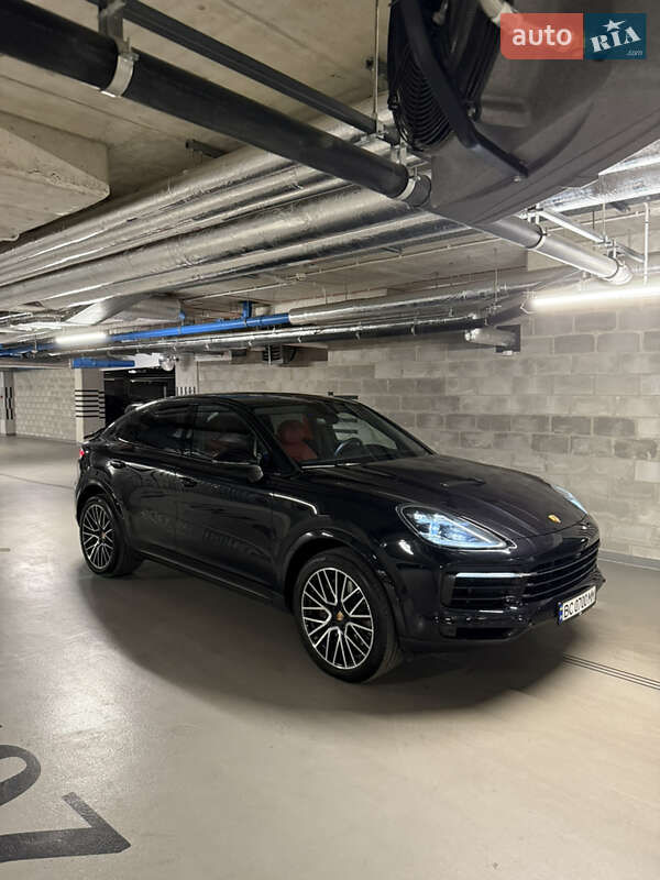 Porsche Cayenne Coupe 2022