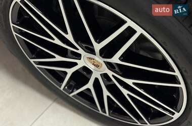 Внедорожник / Кроссовер Porsche Cayenne Coupe 2024 в 