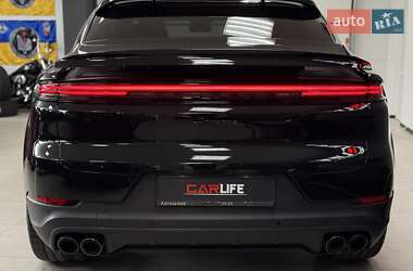 Внедорожник / Кроссовер Porsche Cayenne Coupe 2024 в 