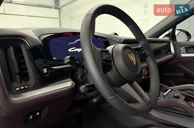 Внедорожник / Кроссовер Porsche Cayenne Coupe 2024 в 