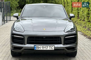 Позашляховик / Кросовер Porsche Cayenne Coupe 2021 в 