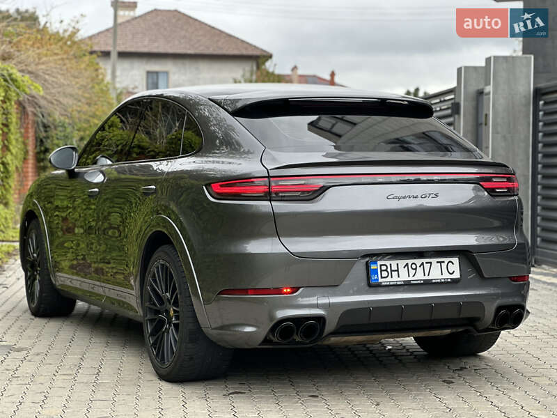 Позашляховик / Кросовер Porsche Cayenne Coupe 2021 в Одесі