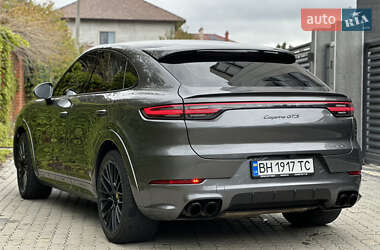 Позашляховик / Кросовер Porsche Cayenne Coupe 2021 в 