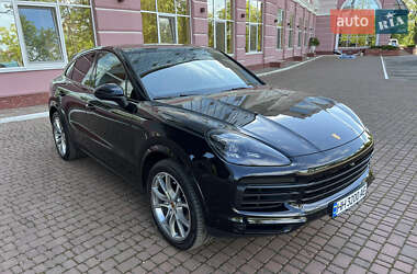 Внедорожник / Кроссовер Porsche Cayenne Coupe 2021 в 