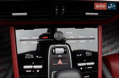 Внедорожник / Кроссовер Porsche Cayenne Coupe 2022 в 