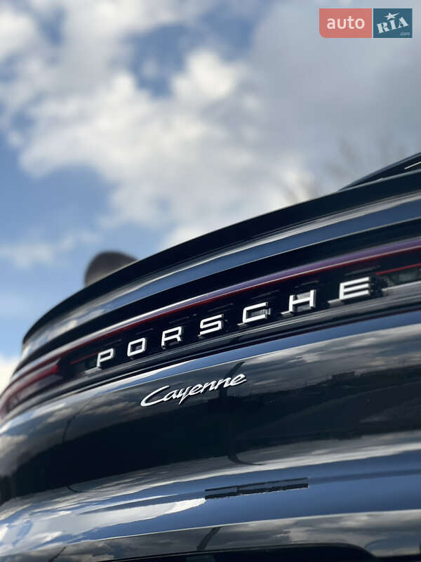 Внедорожник / Кроссовер Porsche Cayenne Coupe 2023 в Виннице