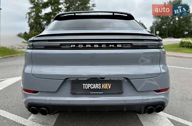 Позашляховик / Кросовер Porsche Cayenne Coupe 2023 в 