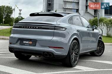 Позашляховик / Кросовер Porsche Cayenne Coupe 2023 в 