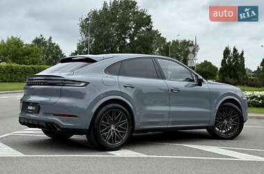 Позашляховик / Кросовер Porsche Cayenne Coupe 2023 в 
