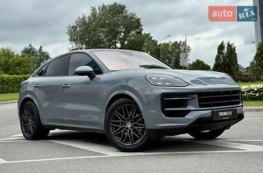Позашляховик / Кросовер Porsche Cayenne Coupe 2023 в 