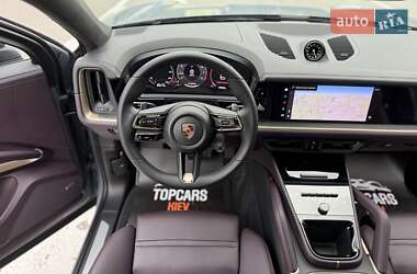 Позашляховик / Кросовер Porsche Cayenne Coupe 2023 в 
