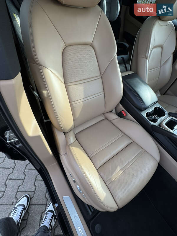 Внедорожник / Кроссовер Porsche Cayenne Coupe 2020 в Киеве