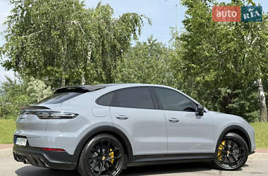 Внедорожник / Кроссовер Porsche Cayenne Coupe 2022 в 