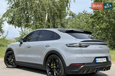 Внедорожник / Кроссовер Porsche Cayenne Coupe 2022 в 