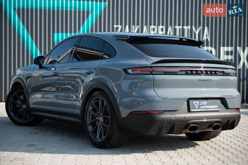 Внедорожник / Кроссовер Porsche Cayenne Coupe 2023 в Мукачево