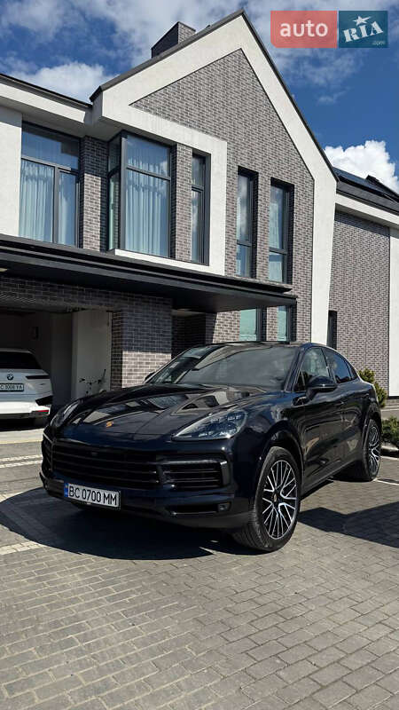 Внедорожник / Кроссовер Porsche Cayenne Coupe 2022 в 