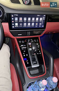 Внедорожник / Кроссовер Porsche Cayenne Coupe 2022 в 
