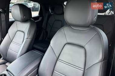Внедорожник / Кроссовер Porsche Cayenne Coupe 2023 в 
