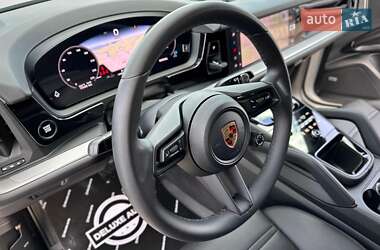 Внедорожник / Кроссовер Porsche Cayenne Coupe 2023 в 