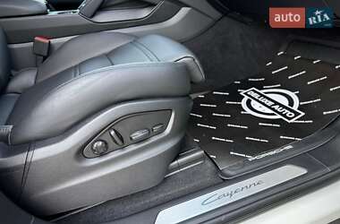 Внедорожник / Кроссовер Porsche Cayenne Coupe 2023 в 