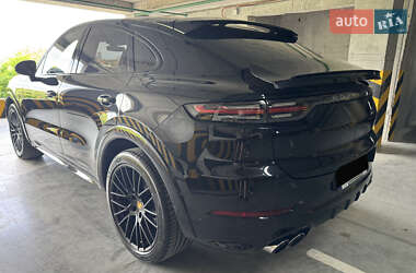 Внедорожник / Кроссовер Porsche Cayenne Coupe 2019 в 